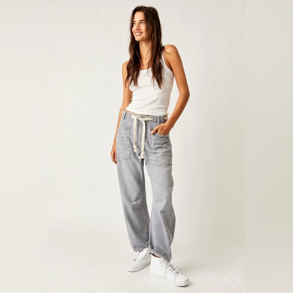 FREE PEOPLE WE THE FREE Moxie Pull-On Barrel Jeans “Stained” Sz 29 (See below)